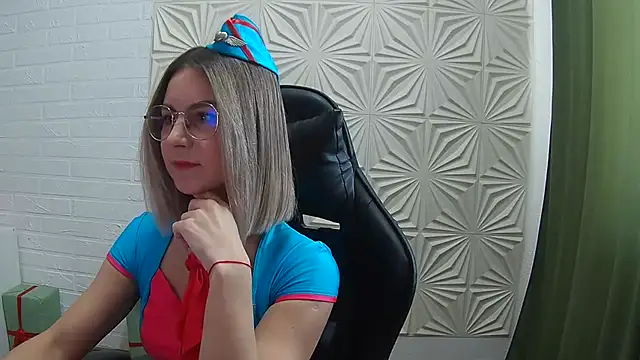 Snapshot of IceMayes chatting on 02/25/26, 08:46 IceMayes online show from 02/25/26, 08:46