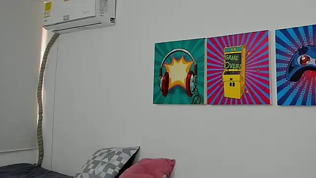 Thomas walker14 online show from 04/09/26, 12:54