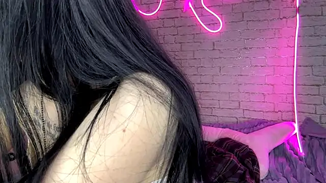 Snapshot of ExiePecue chatting on 02/21/26, 11:11 ExiePecue online show from 02/21/26, 11:11