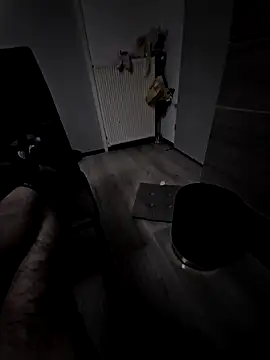 Snapshot of queenandkingpleasure chatting on 02/22/26, 02:13 queenandkingpleasure online show from 02/22/26, 02:13