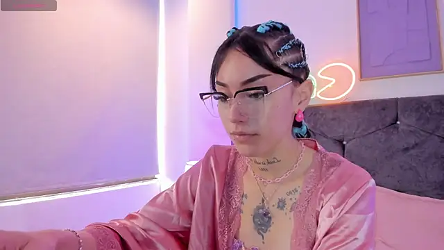 Megan Morphy online show from 03/31/26, 02:17