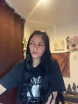 Snapshot of Abril_Thompson221 chatting on 07/12/26, 12:12 Abril Thompson221 online show from 07/12/26, 12:12