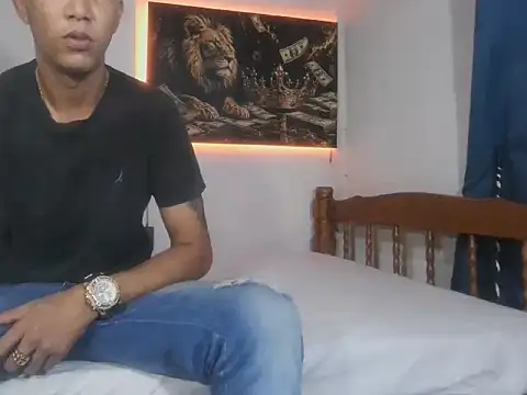 Snapshot of badboy_master chatting on 06/18/26, 03:29 badboy master online show from 06/18/26, 03:29