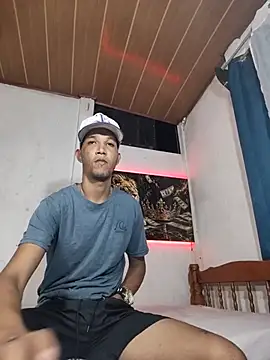 Snapshot of badboy_master chatting on 07/10/26, 03:55 badboy master online show from 07/10/26, 03:55