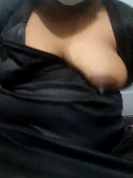 tamilkaviya431 online show from 03/05/26, 11:50