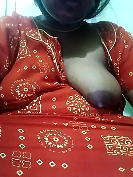 tamilkaviya431 online show from 03/11/26, 01:55