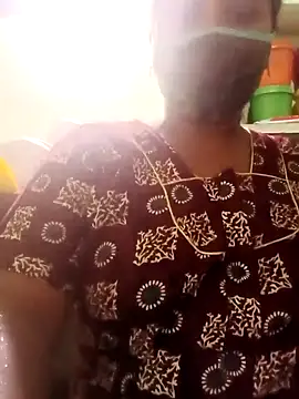 tamilkaviya431 online show from 03/27/26, 01:11