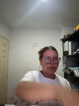 Snapshot of Blanquita_vip chatting on 02/14/26, 12:24 Blanquita vip online show from 02/14/26, 12:24