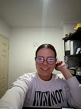 Snapshot of Blanquita_vip chatting on 02/20/26, 01:11 Blanquita vip online show from 02/20/26, 01:11