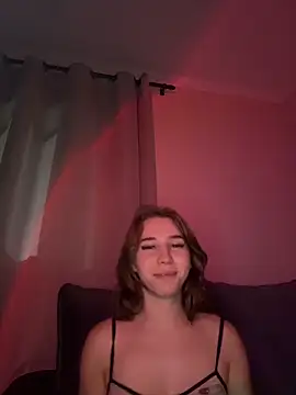 Snapshot of Aneruivinhaa chatting on 02/15/26, 05:37 Aneruivinhaa online show from 02/15/26, 05:37