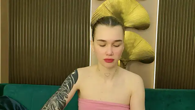 Hana Watt online show from 03/21/26, 08:41