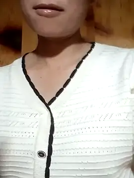 Snapshot of Gaga-xxx chatting on 02/14/26, 07:38 Gaga-xxx online show from 02/14/26, 07:38