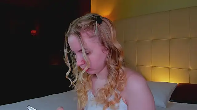 Linda  Bloom online show from 04/13/26, 01:11