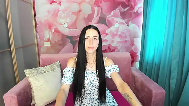 Snapshot of NoirDiva chatting on 07/07/26, 07:34 NoirDiva online show from 07/07/26, 07:34