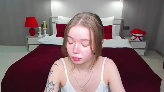 Violetta  Dreams online show from 03/18/26, 04:48