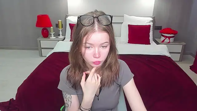 Violetta  Dreams online show from 04/07/26, 04:24