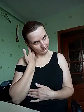 Snapshot of SusanGold9211 chatting on 03/02/26, 09:38 SusanGold9211 online show from 03/02/26, 09:38