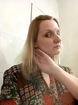 SusanGold9211 online show from 03/04/26, 11:49