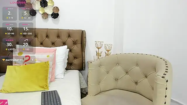 pinkmoon30 online show from 04/20/26, 11:24