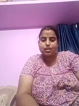 Snapshot of Tamil_Santhiya_ chatting on 02/20/26, 04:40 Tamil Santhiya online show from 02/20/26, 04:40