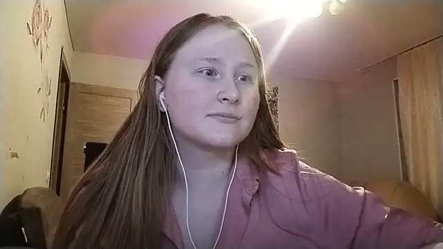 AnikaLipps online show from 04/07/26, 02:23