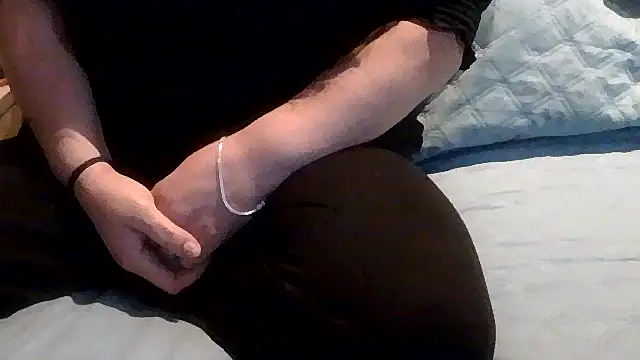 luanahot1 online show from 04/08/26, 12:16