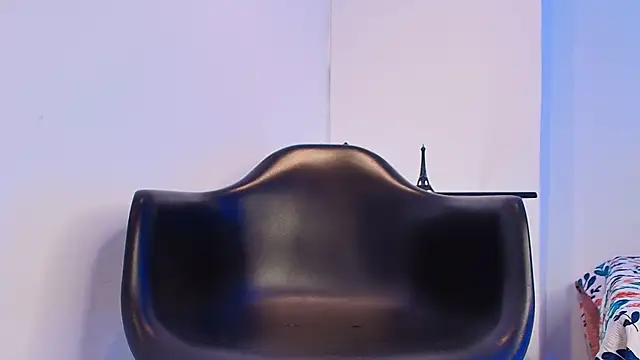 Abril milf11 online show from 03/18/26, 02:20