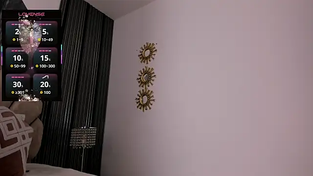 LunaVelour13 online show from 04/17/26, 01:58