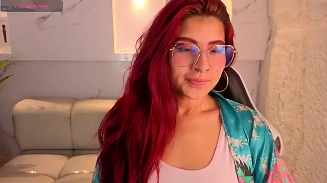 Snapshot of emily__tp chatting on 03/02/26, 12:45 emily tp online show from 03/02/26, 12:45