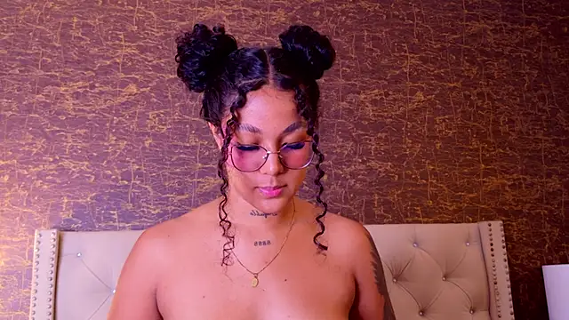 Kinsleybrown online show from 03/21/26, 08:19