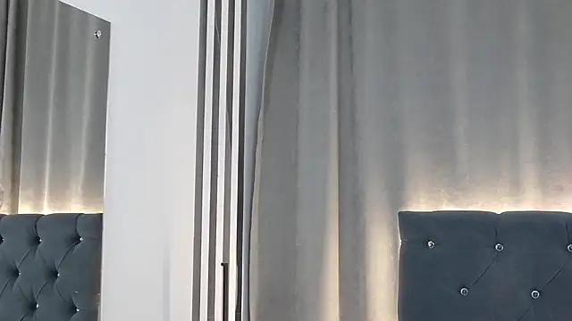 VikkyVonn online show from 04/23/26, 11:09