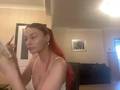 FoxyValentine online show from 04/19/26, 10:14