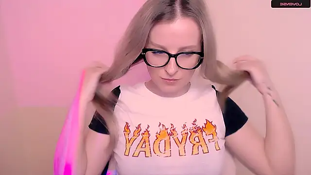 AnnePeach online show from 04/09/26, 06:13