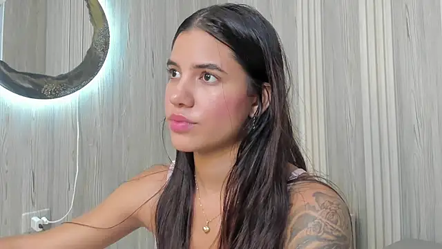 Isabellaa Rosee online show from 05/21/26, 07:43