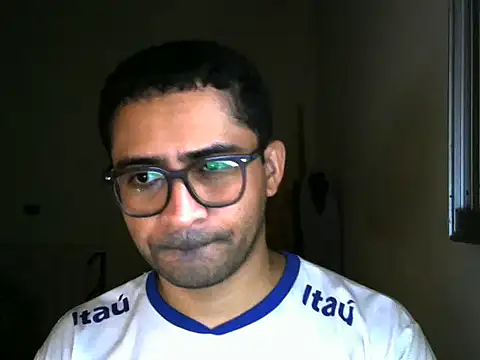 Snapshot of honeybatista chatting on 02/20/26, 11:54 honeybatista online show from 02/20/26, 11:54