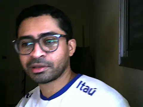 Snapshot of honeybatista chatting on 03/03/26, 01:50 honeybatista online show from 03/03/26, 01:50