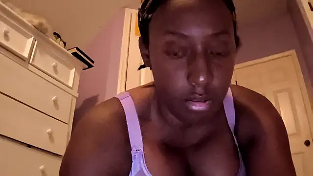 dickcray11 online show from 06/10/26, 01:39