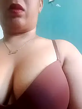 Snapshot of jexsicaa chatting on 02/14/26, 03:20 jexsicaa online show from 02/14/26, 03:20