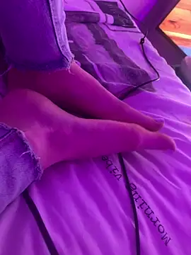 UncasingScrap online show from 02/13/26, 11:45