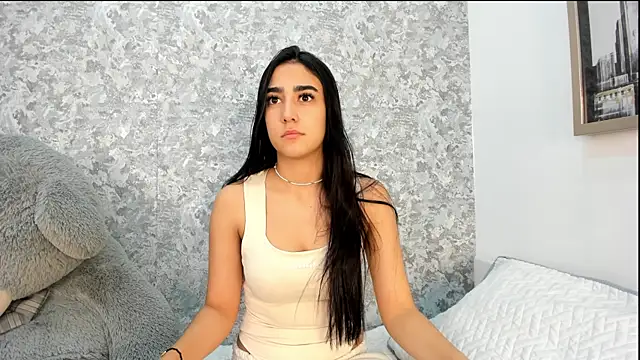 Anika H online show from 04/17/26, 12:19