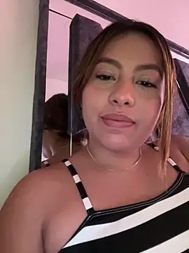 Emiily joee  online show from 04/26/26, 09:01