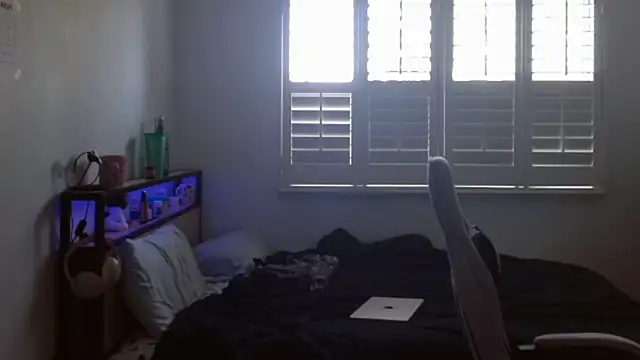 yourmila1 online show from 02/27/26, 11:16