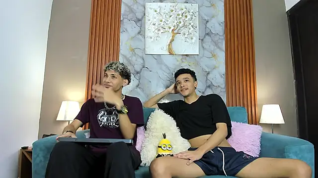 Snapshot of YOUNG_BOYS_HELL chatting on 02/26/26, 01:15 YOUNG BOYS HELL online show from 02/26/26, 01:15