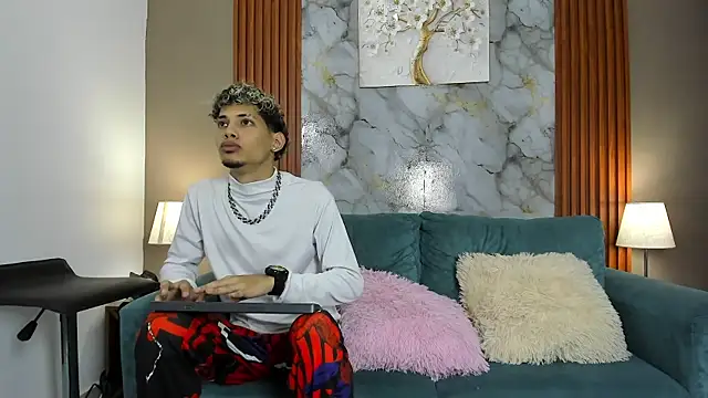 Snapshot of YOUNG_BOYS_HELL chatting on 03/01/26, 10:45 YOUNG BOYS HELL online show from 03/01/26, 10:45