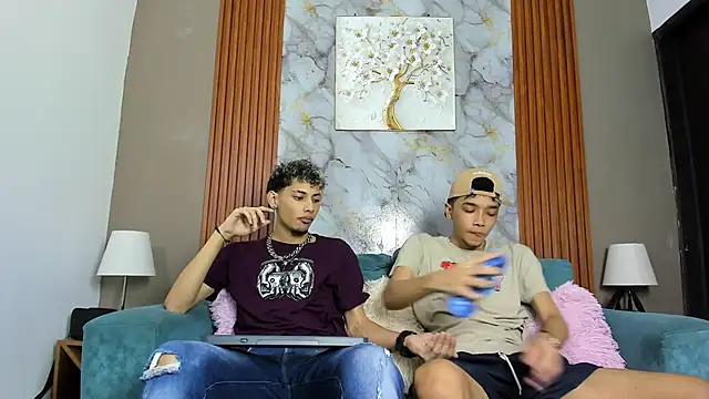 YOUNG BOYS HELL online show from 03/26/26, 01:22