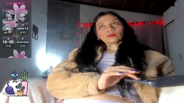 Snapshot of baileyadamms chatting on 02/24/26, 11:58 baileyadamms online show from 02/24/26, 11:58