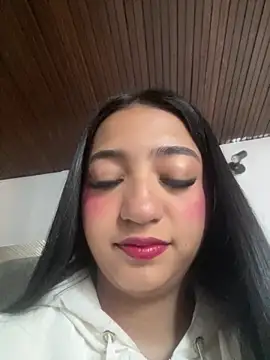 Daniela Pink online show from 04/22/26, 11:45