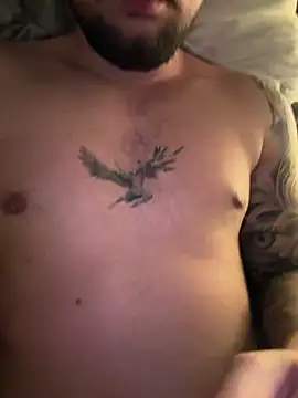 Snapshot of derallerechte001 chatting on 02/20/26, 09:32 derallerechte001 online show from 02/20/26, 09:32