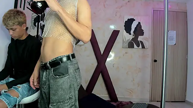 GREEN BOYS online show from 04/01/26, 01:17