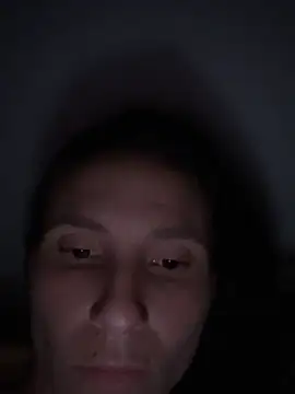 Snapshot of VioletaDark chatting on 02/20/26, 04:20 VioletaDark online show from 02/20/26, 04:20